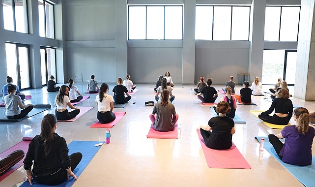 pancar-deposunda-yoga-bulusmalari-devam-ediyor.jpg