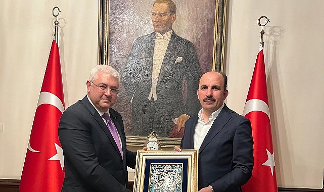 turk-dunyasi-belediyeler-birligi-tdbb-baskani-altay-gonul-cografyamizdaki-soydaslarimizla-kardeslik-hukukunu-daha-da-guclendiriyoruz.jpg