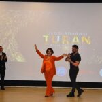 turk-dunyasi-sinemasi-izmirde-ege-universitesi-ev-sahipliginde-bir-araya-geldi.jpg